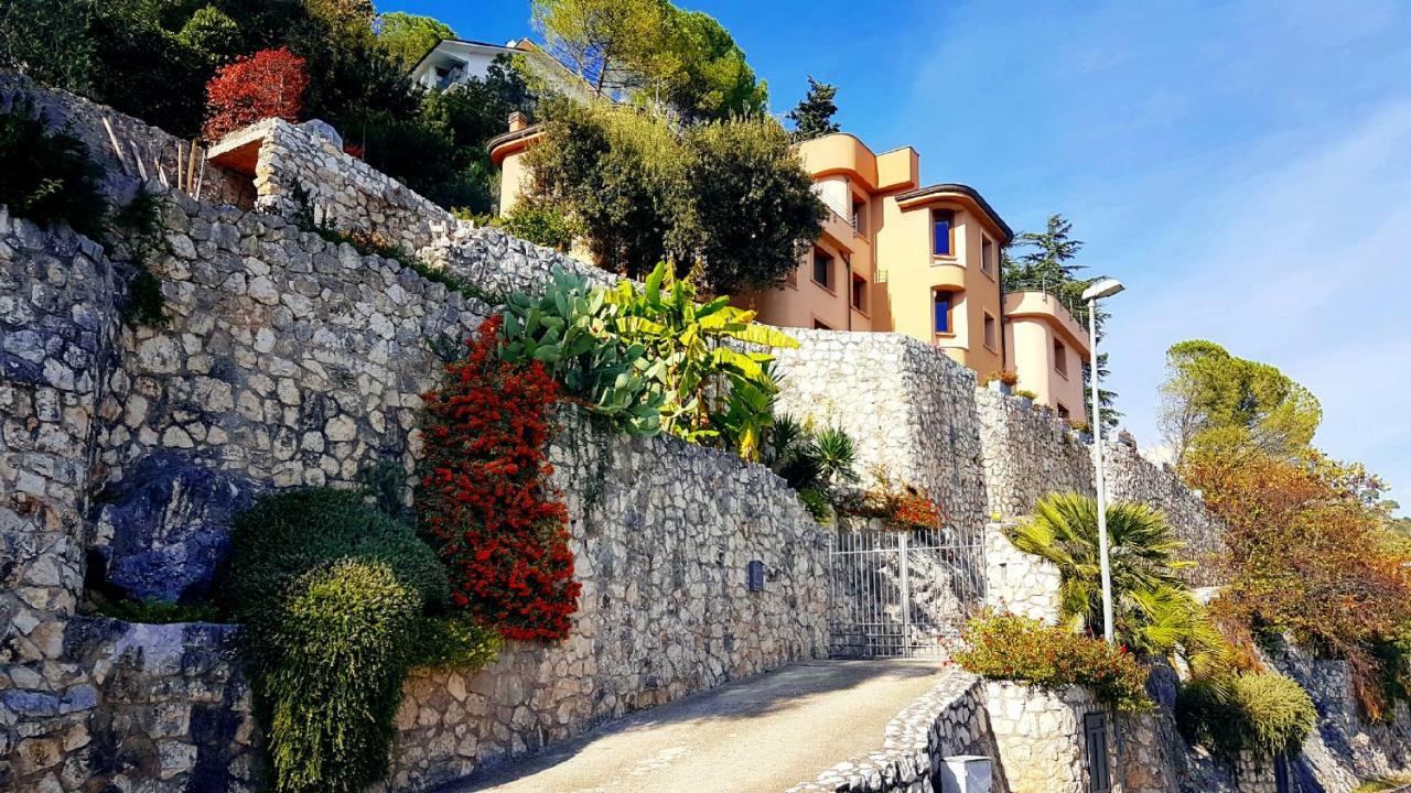 La Residenza Di Carolina Apartment Cassino Exterior photo